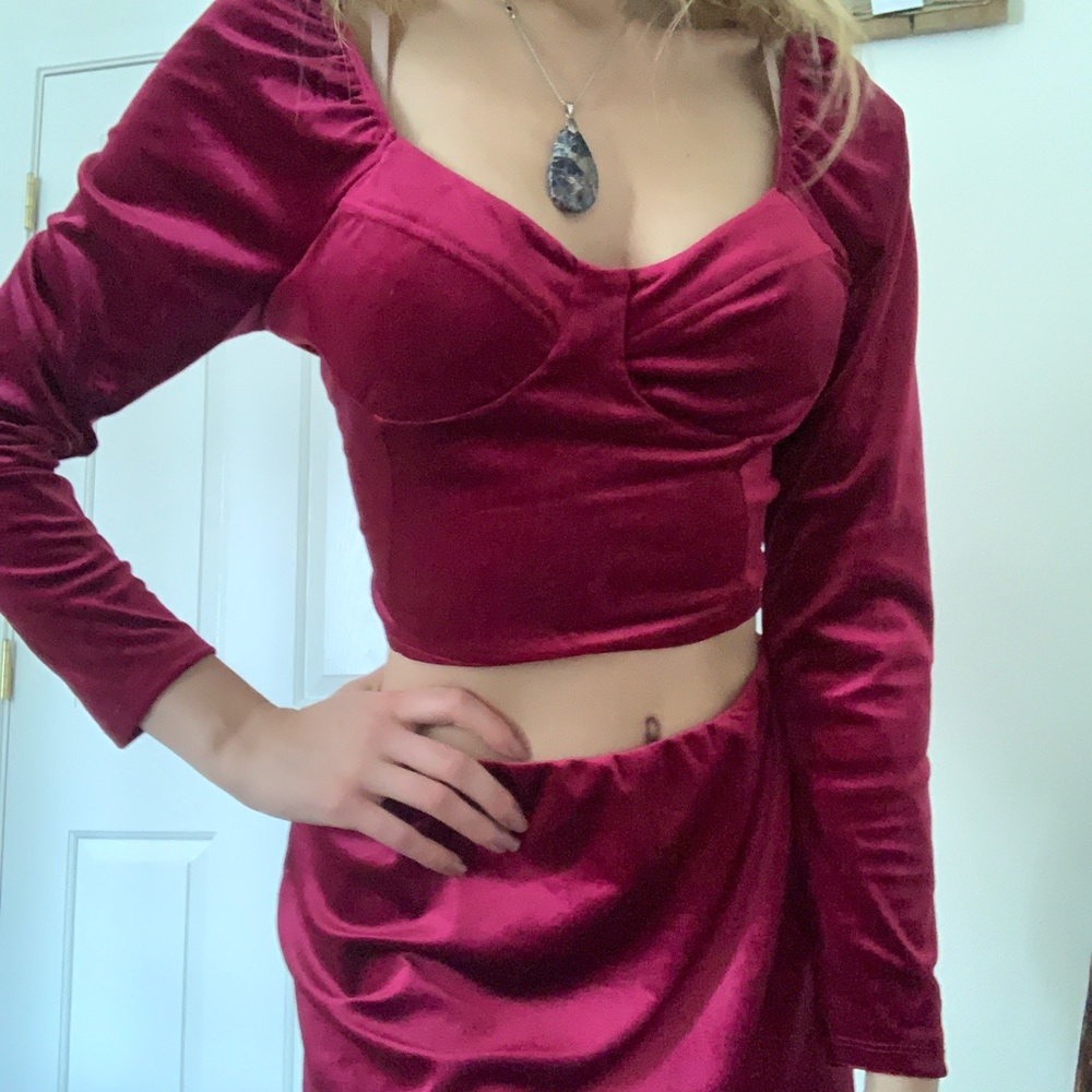 AUW Red Velvet Set Top and Knee-length skirt